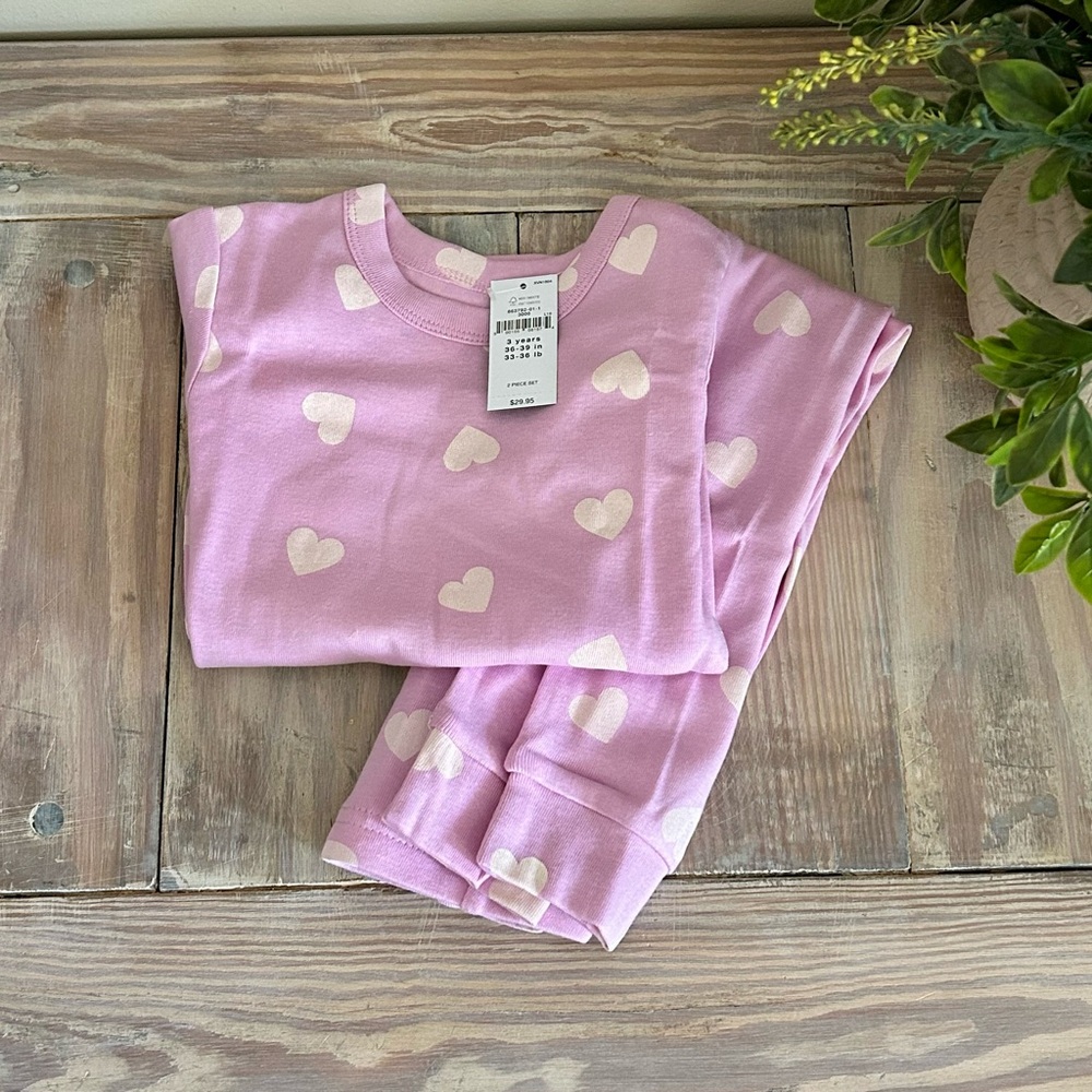 Gap Pink Hearts Girls’ Pajama Set 💗